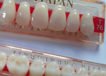 2019-01-02_Zahnprothesenreiniger